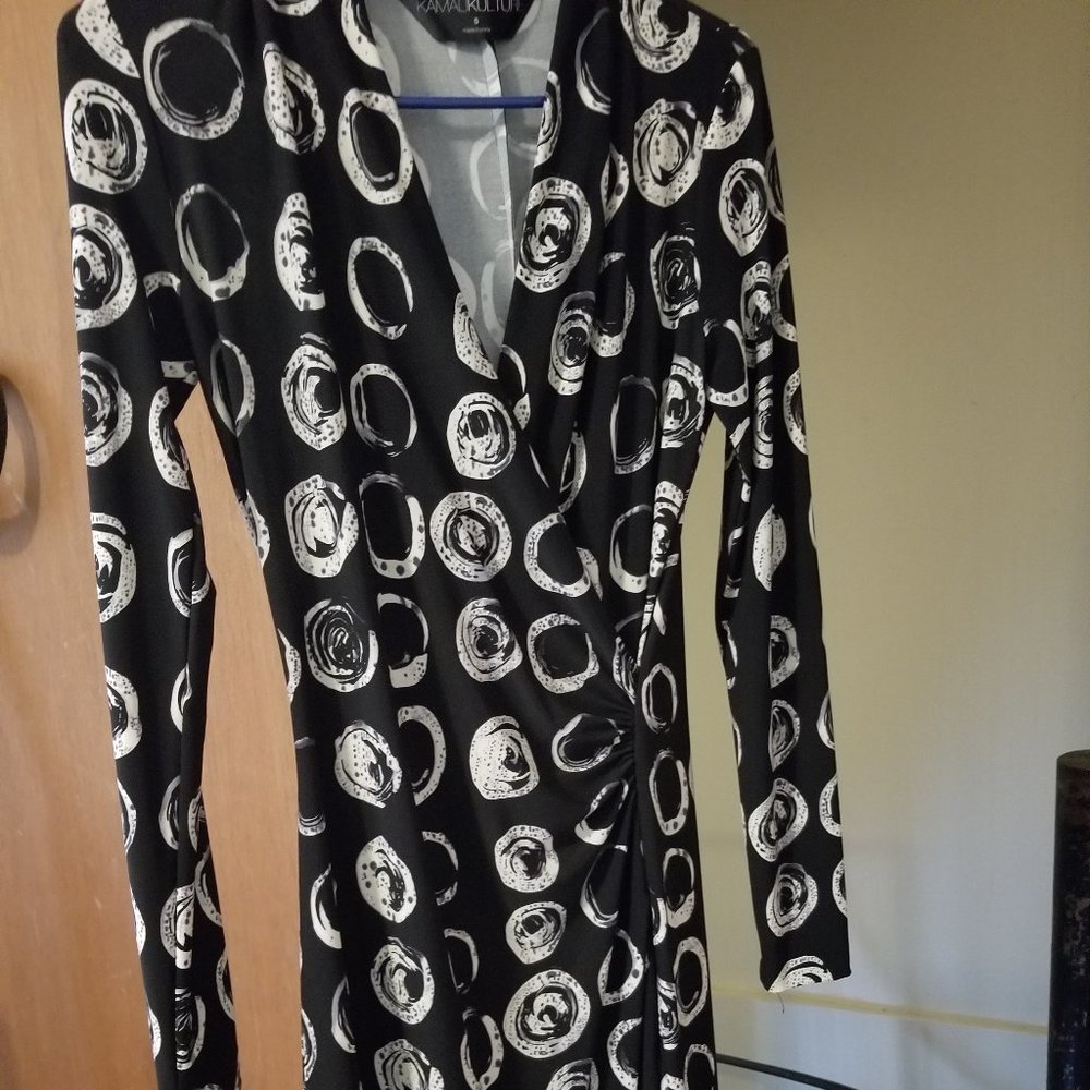 Black and white dress- Size Sm